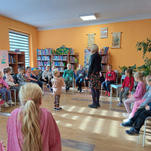 Lekcja biblioteczna dla uczniów szkoły podstawowej
