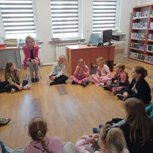 lekcja biblioteczna dla uczniów klasy drugiej szkoły postawowej